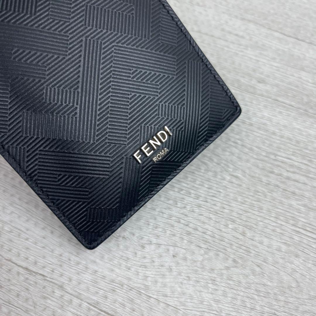 美品✨フェンディ 7M0281 シャドウカードホルダー マネークリップ