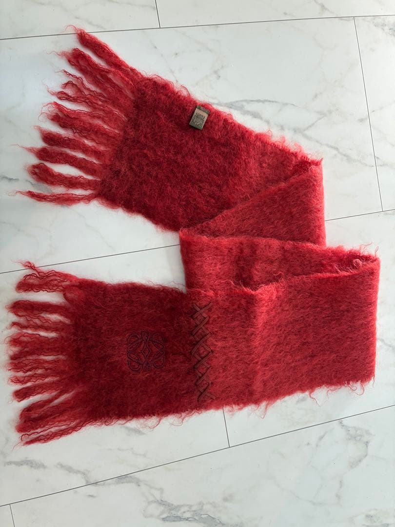 LOEWE アナグラム刺繍 モヘヤ フリンジマフラー 朱色