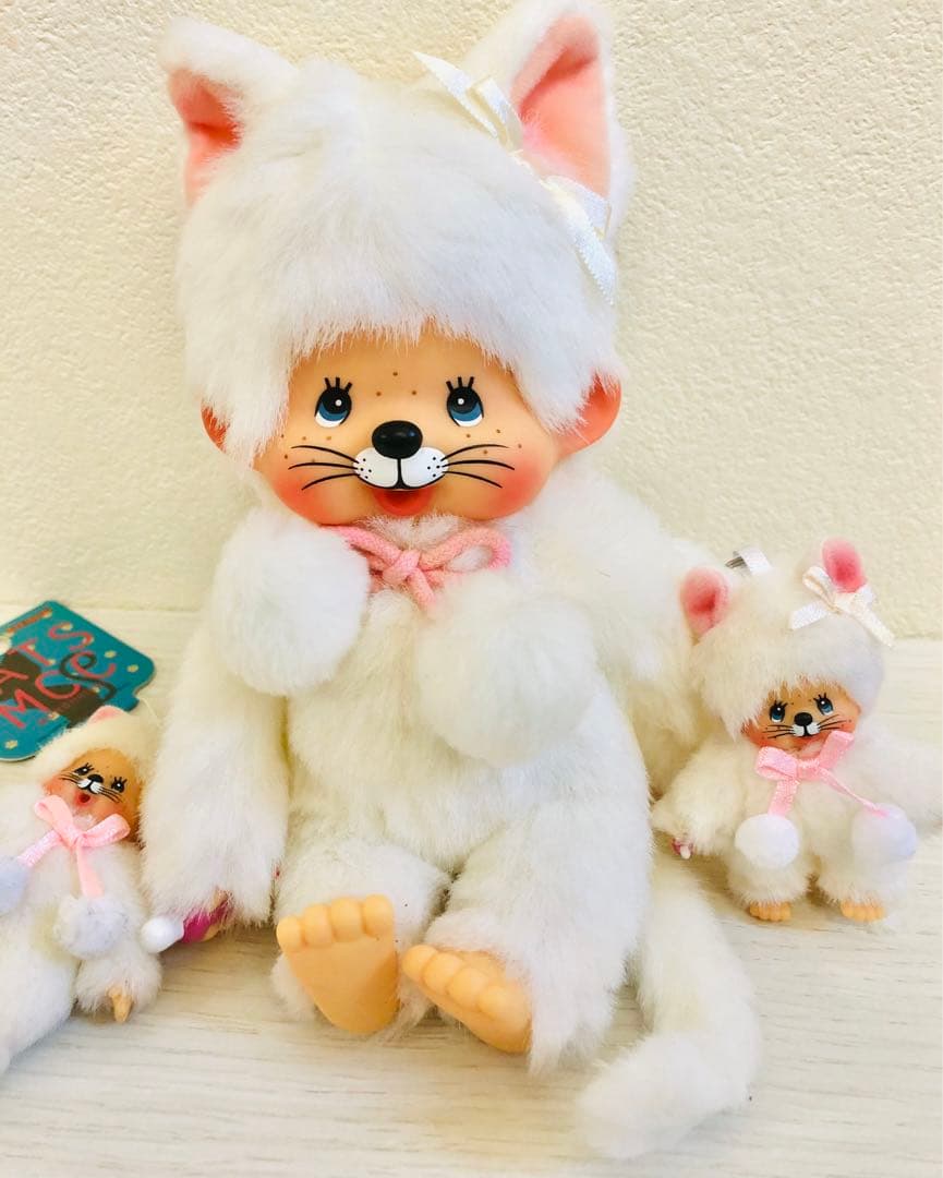 キャッツモンチッチ Sサイズぬいぐるみと携帯マスコットの3個セット当時物 1974年の発売より爆発的ブームを生んだ人気者『モンチッチ』デザインの