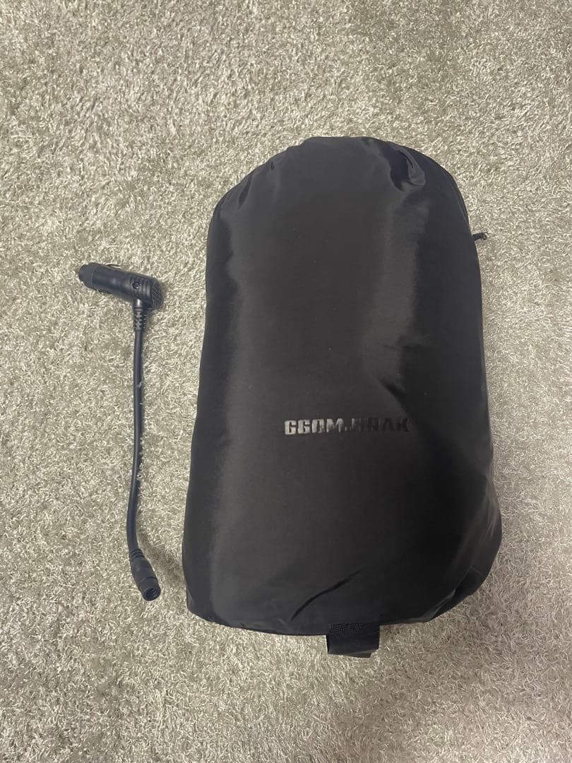 makuakeで34000円ホットマット ポータブル電源付きGGOMJIRAK - メルカリ