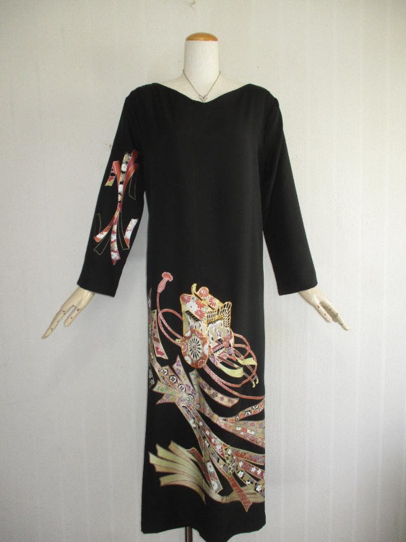 L～2Lサイズ黒留袖からの着物リメイクドレスです 着丈120cm L