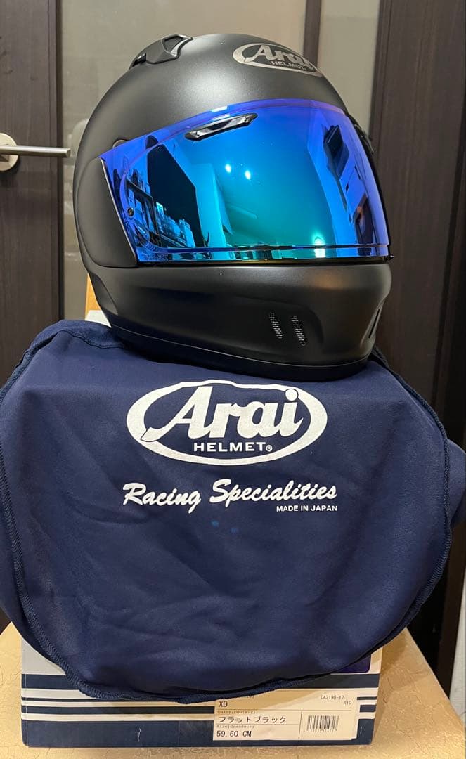 Arai XD フラットブラック 59-60cm ブルーミラーシールド付き Arai XD フラットブラック 59-60cm ブルーミラーシールド付き Arai XD