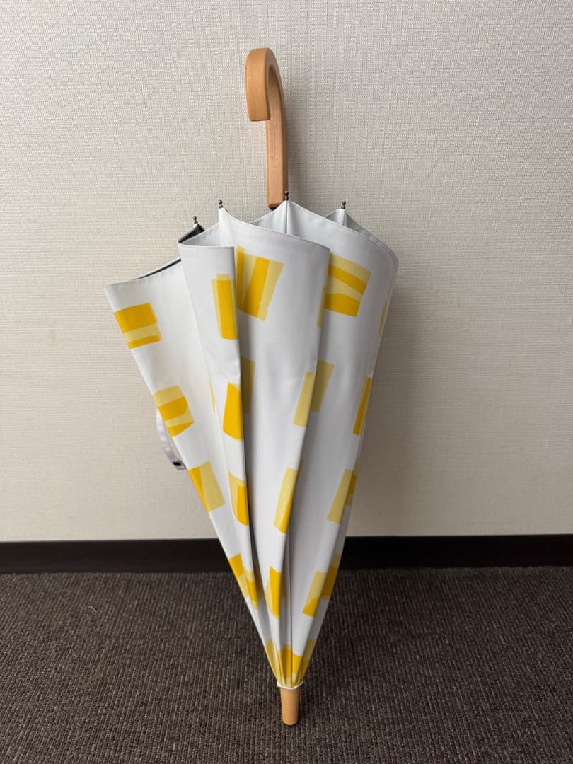 emi様専用【美品】サンバリア100／長傘 Sサイズ（イエロー_キューブ
