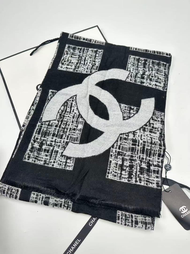 シャネル VIPノベルティ リバーシブル 大判スカーフ マフラー 未使用