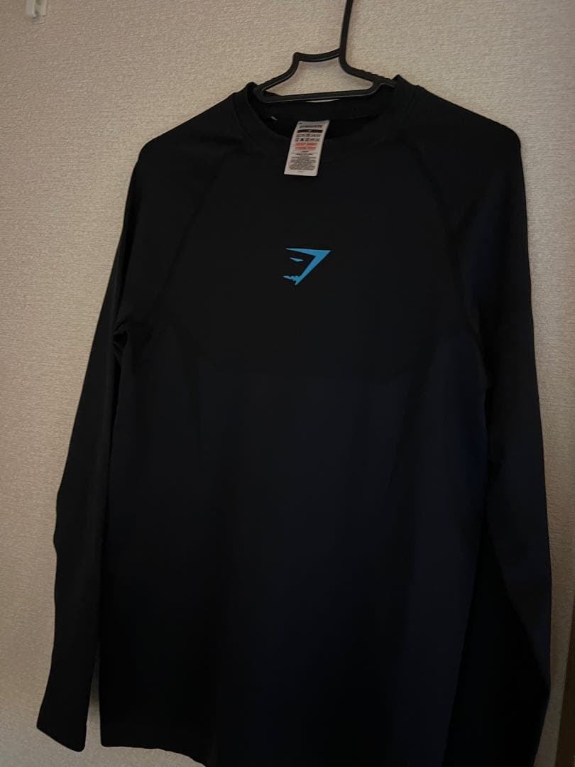  onyx v5 Long-sleeve midnight 長袖 Gymshark onyx v5 Long-sleeve midnight 長袖