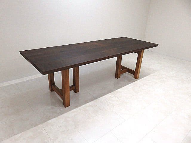 ウォールナット無垢材ダイニングテーブル　W240ｃｍ　多人数用ダイニングテーブル 1cm単位でサイズオーダー可】ウォールナット 無垢材 ダイニング