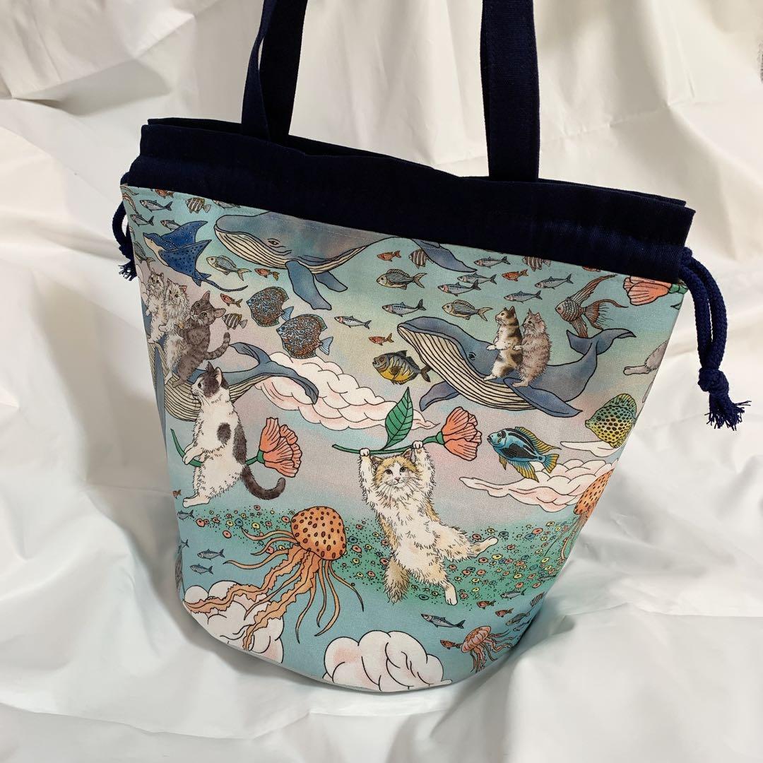 Namai ハンドメイド トートバッグ 巾着バッグ おとぎの国の猫と仲間