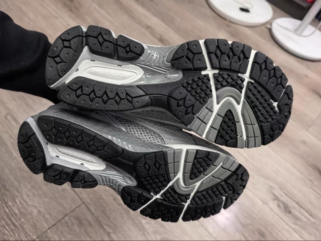 New Balance 1906L グレー 27.5cm