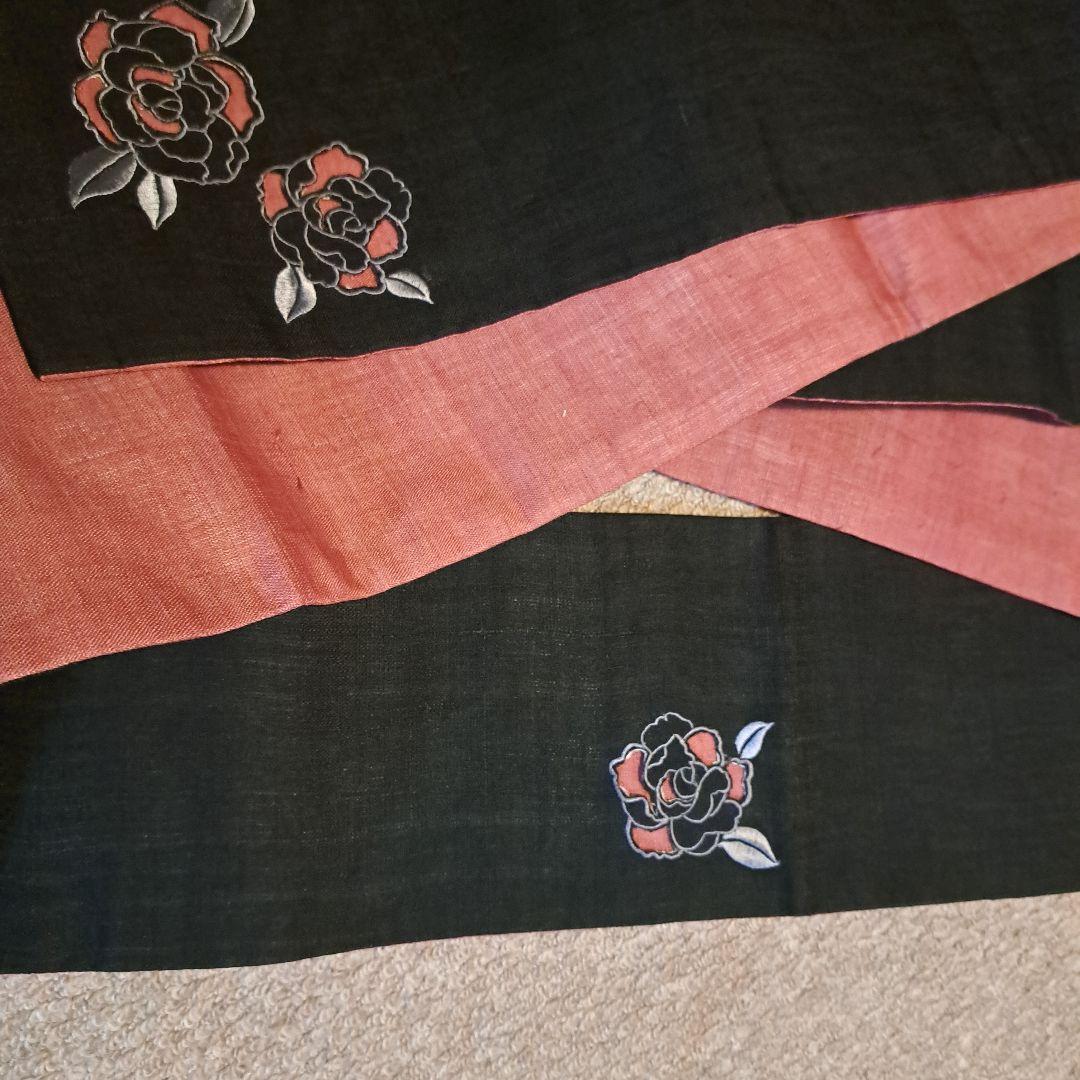 un deux 半幅帯 麻100%黒 赤 つばき刺繍 新品