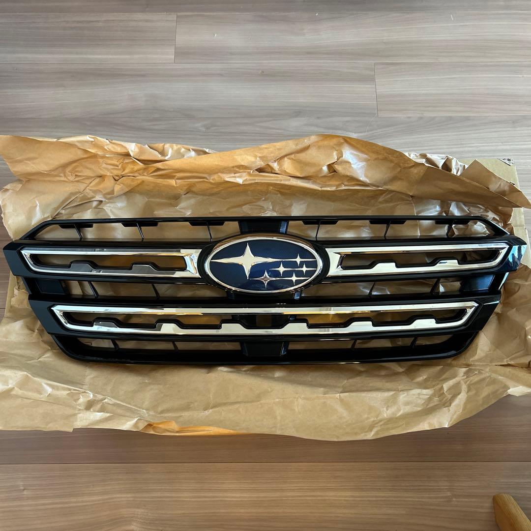 スバル レガシィアウトバックBT5 純正フロントグリル - メルカリ