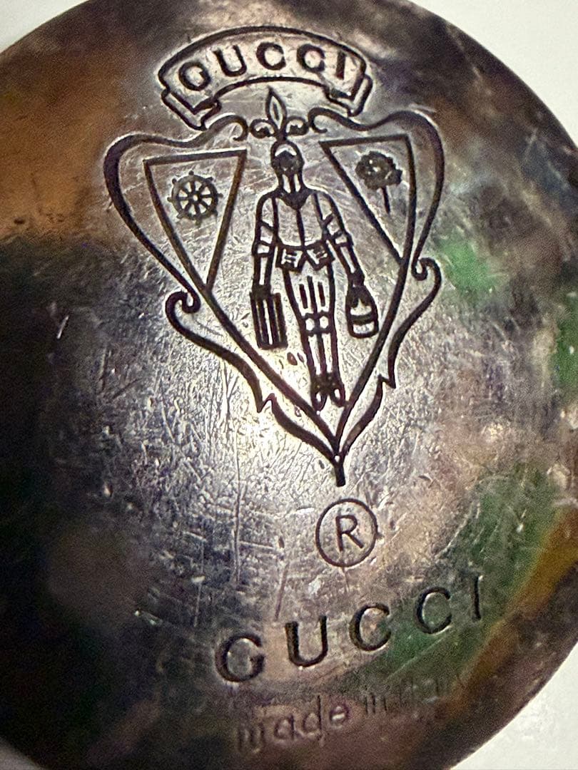 グッチ ネックレス 紋章 クレスト ラウンド シルバー925 ペンダント