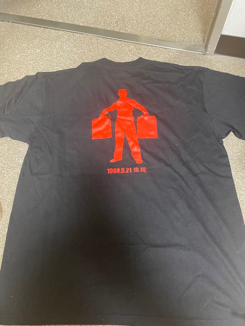 直筆Andy Hug サイン入り強麺Tシャツ非売品 Amazon.co.jp: SOUL'd OUT