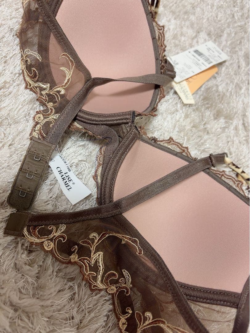 新品リズシャルメル ブラ ショーツセットLISECHARMEL レオパード柄