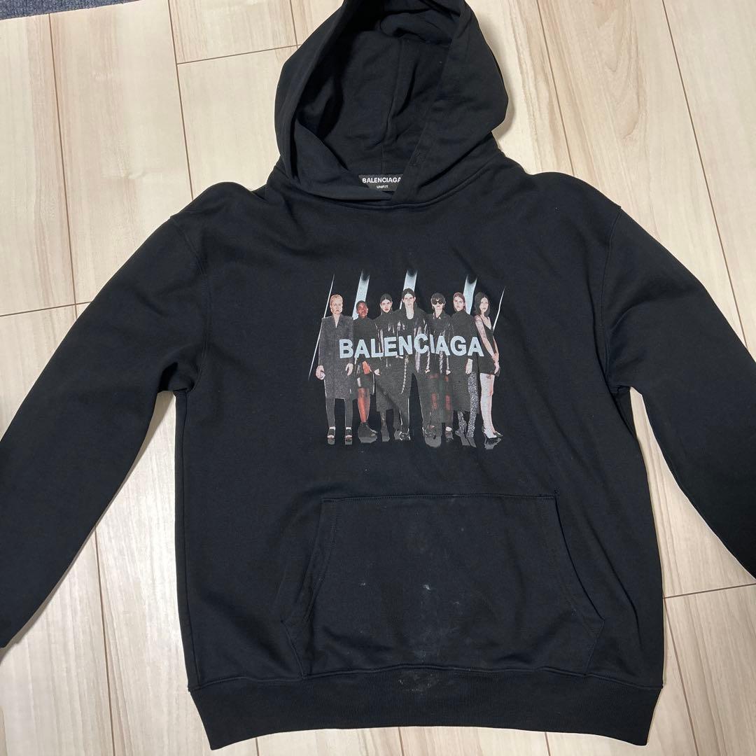 BALENCIAGA ブラック グラフィックパーカー 20AW REAL - メルカリ