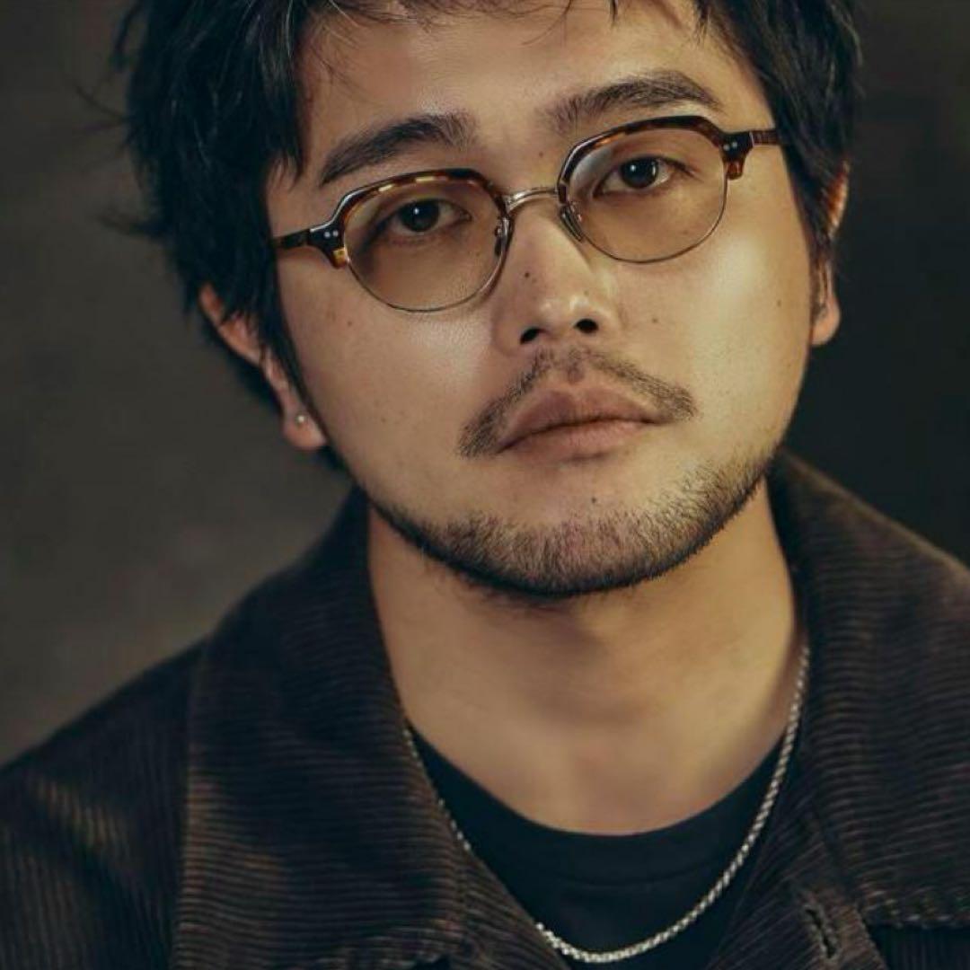 廃盤品【King Gnu 井口理さん着用】kearny uhuy 鼈甲メガネ - メルカリ