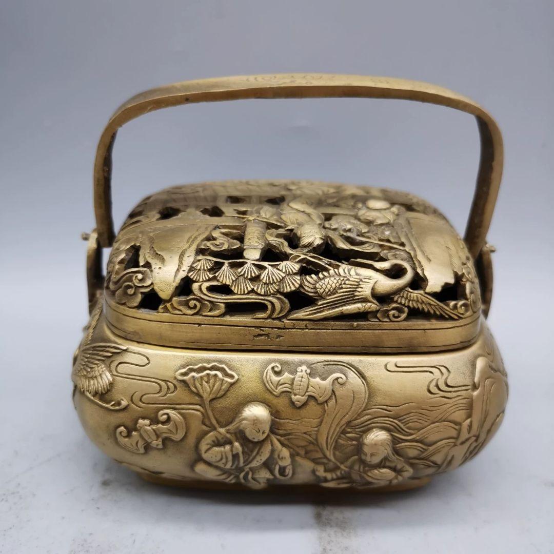 銅器 浮彫二仙香薫炉 手提げ暖手炉 香炉 香道具 装飾品 工芸品 置物 銅器 浮彫二仙香薫炉 手提げ暖手炉 香炉 香道具 装飾品 工芸