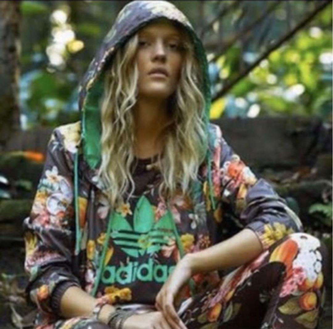 adidas originals×The Farm Company花柄パーカー - メルカリ