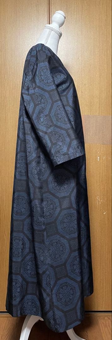 着物リメイク 藍色系 大島のAラインワンピース リボン(共布紐ベルト