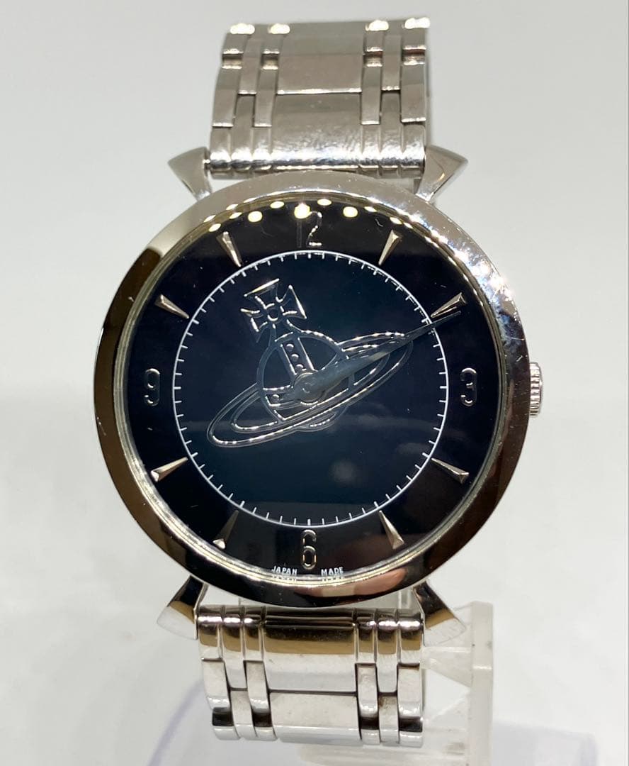 Vivienne Westwood オーブ腕時計 黒文字盤 VW-7043 - メルカリ