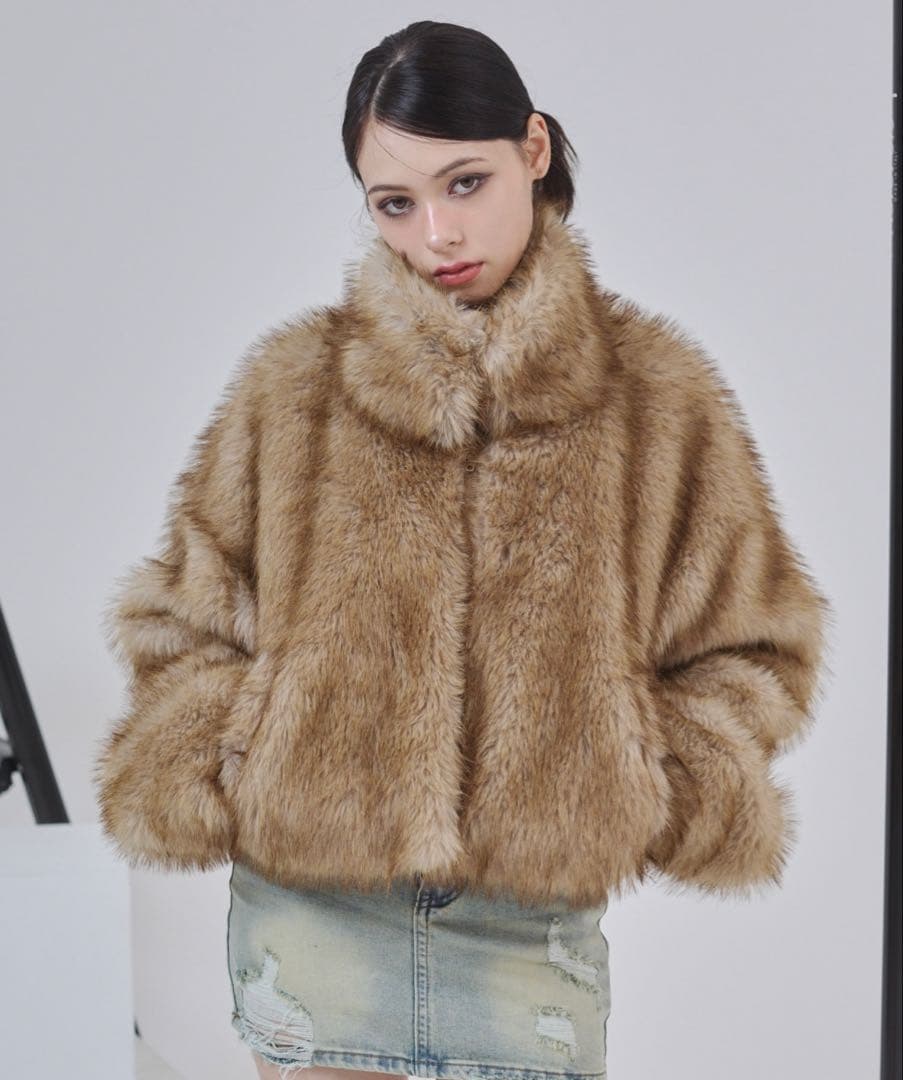 新品未使用(タグ付)】[ENVYM]フェイクファーショートジャケット - メルカリ