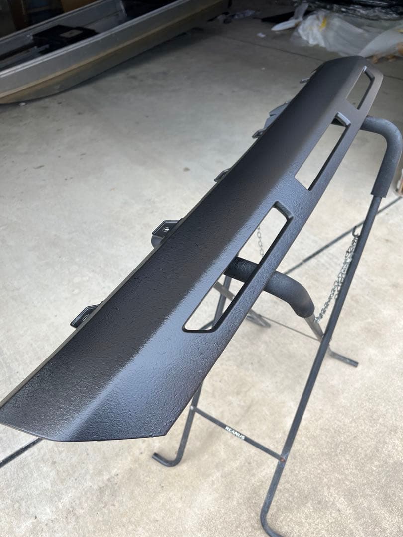 新型デリカD5 フロント、リアフルセット。チッピング塗装品 - メルカリ