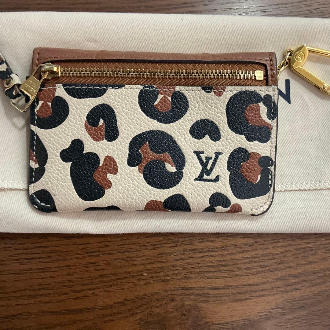 LOUIS VUITTON レオパード ポシェットクレ M80692 - メルカリ