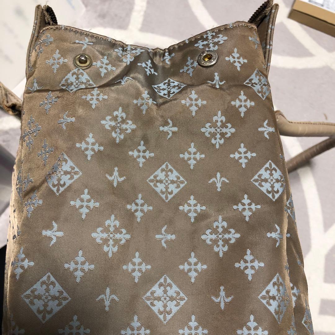 russet モノグラムビジネスバッグ ベージュ - メルカリ