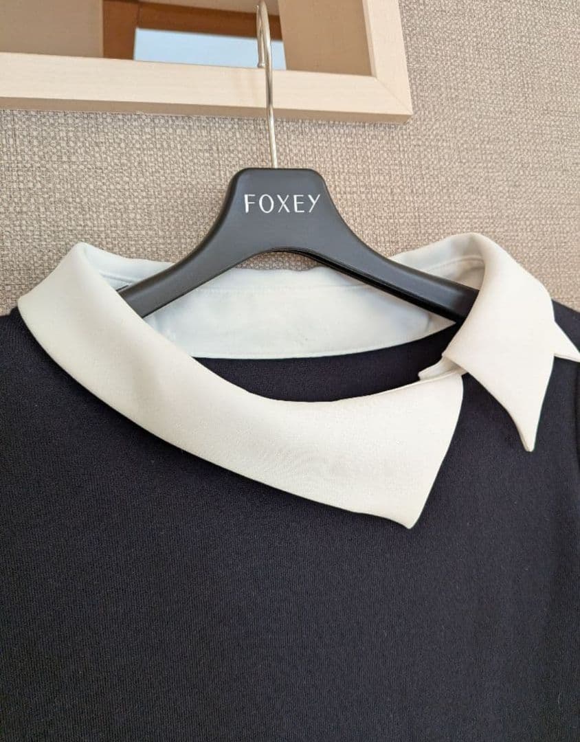 ☆お値下げ☆新品未使用タグ付【Foxey】フォクシーカシミアシルク白襟