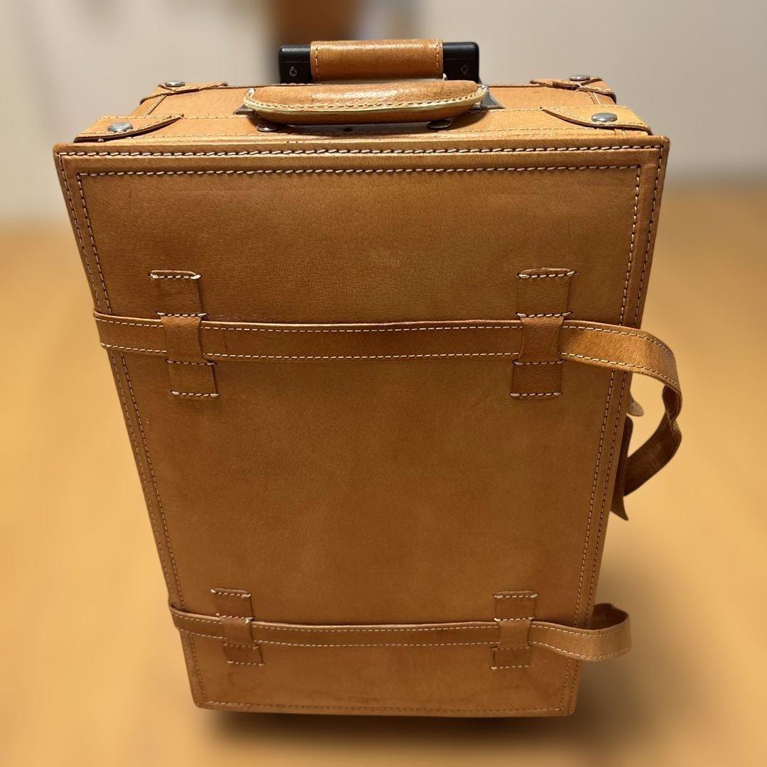 【シフレ】『ユーラシア』キャリーケース［値下げ❣️］ Siffler（シフレ） スーツケース 「EURASIA/ユーラシア」 トランク