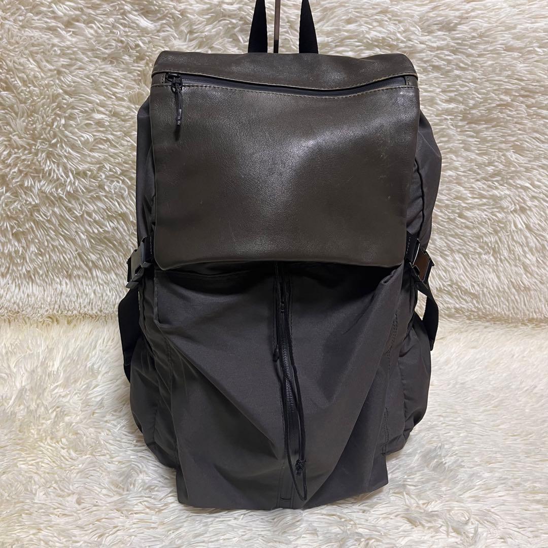 BURLAP OUTFITTER×ear 撥水・レザーコンビライトリュック - メルカリ