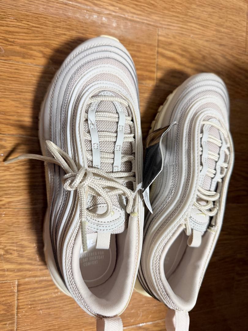 エアマックススタイル ホワイトスニーカー 国内4月10日発売予定】 ナイキ ウィメンズ エアマックス クレイズ