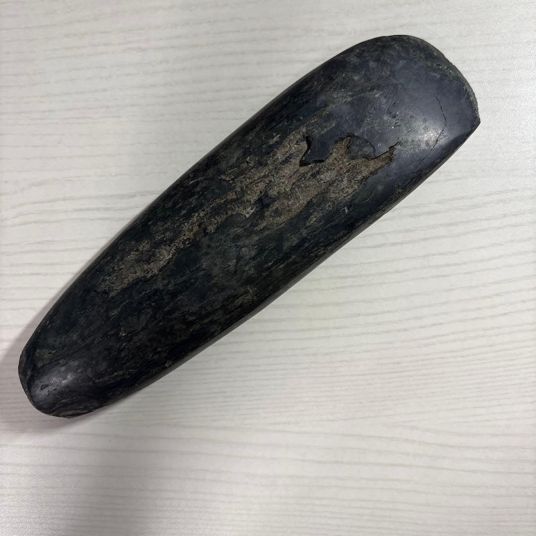 アイヌ石器 サヌカイト 原始人 石器 石槍 アイヌ仕様 尖頭器 e 模写 - メルカリ