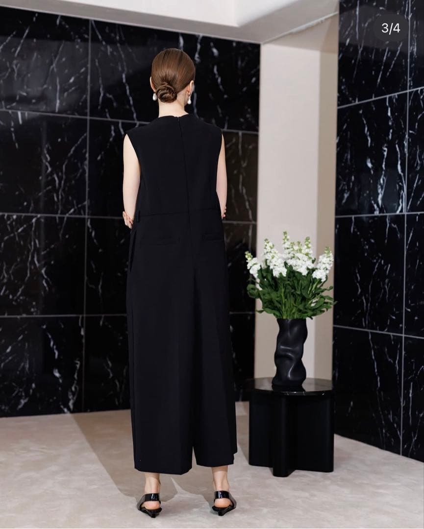 ⭐︎新品未使用⭐︎Heve heart neck all-in-oneブラック - メルカリ