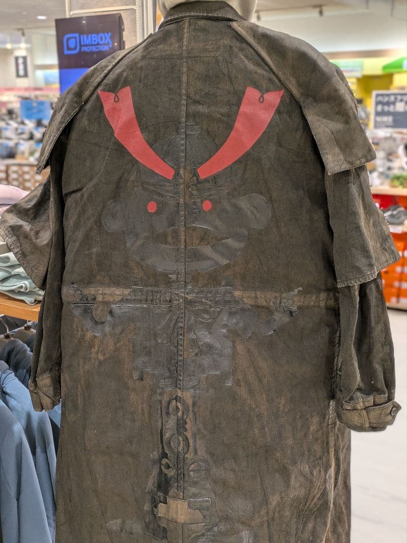 ブランド名、ジョン・ガリアーノ、 過去にショー出品歴有り。 綺麗な