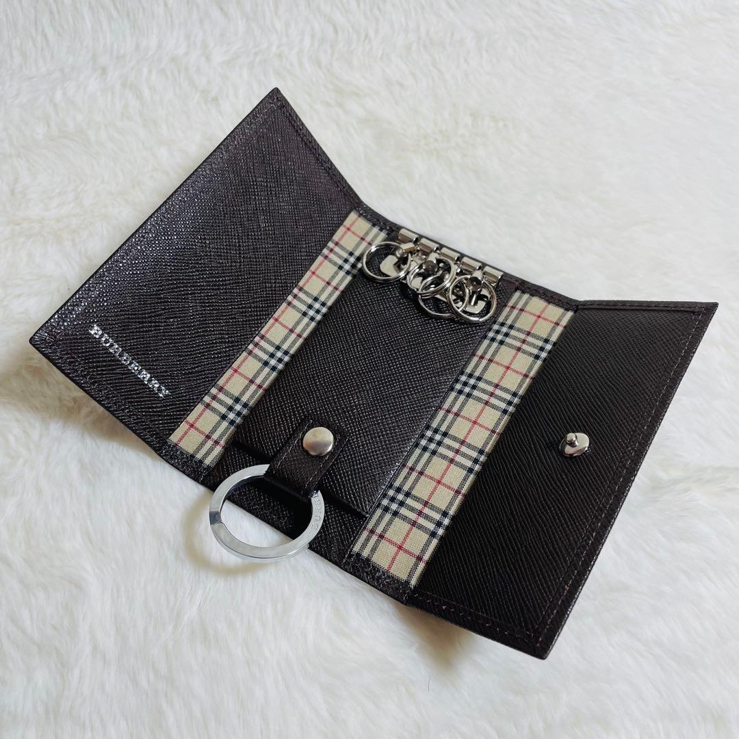 新品未使用BURBERRY 新品未使用 BURBERRY ノバチェック キーケース
