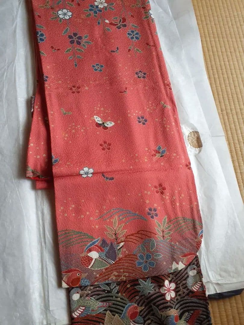 正統派 古典柄 振袖 朱赤 波文様 花鳥 身丈160 裄66 - メルカリ