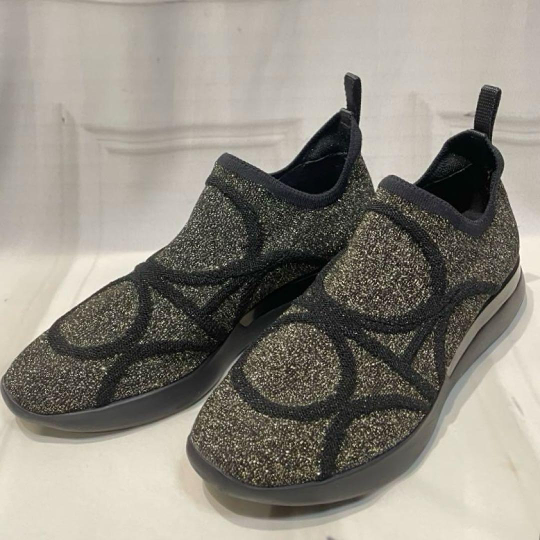 【美品】フェラガモ スニーカー23.5cmブラックxゴールド ヒール4cm 楽天市場】フェラガモ（靴サイズ（cm）23.5）（レディース靴｜靴）の通販