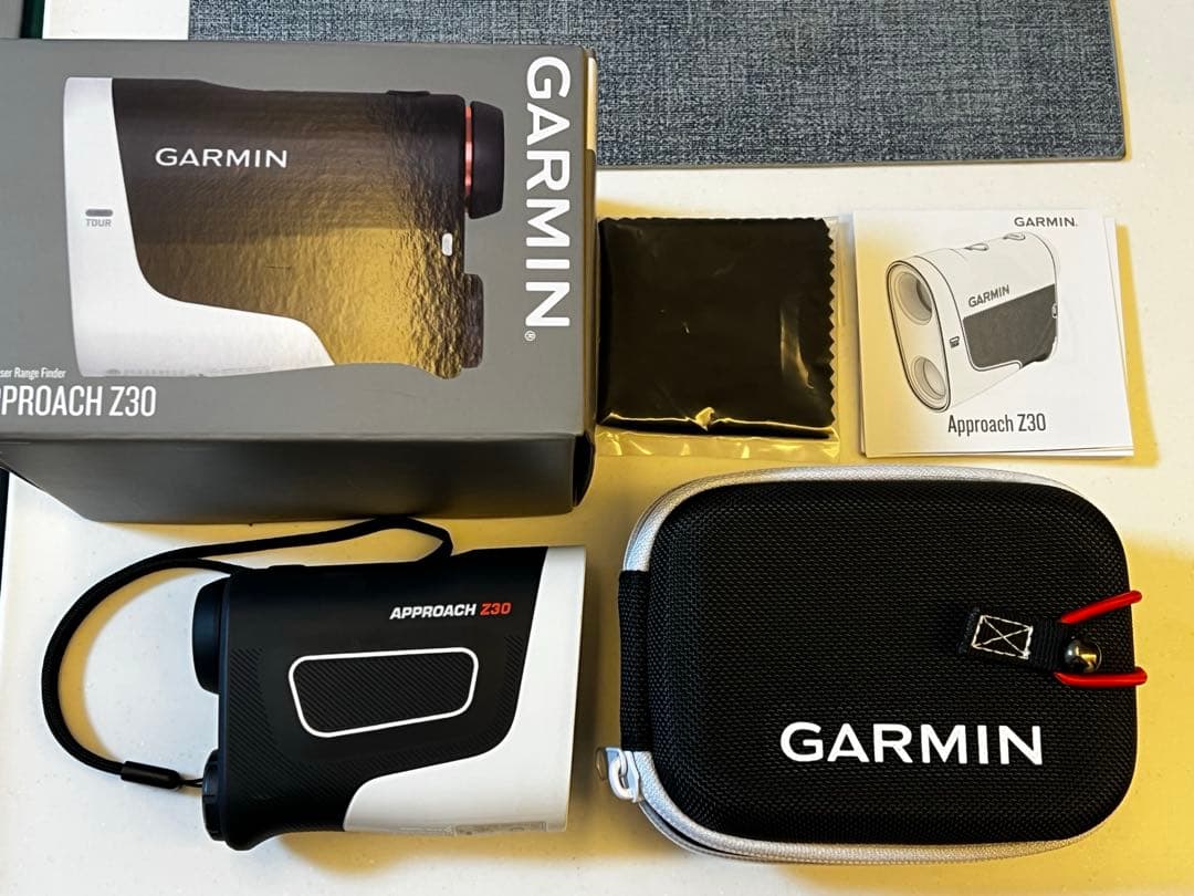 GARMIN Approach Z30 ガーミン ゴルフレーザー距離計 Amazon | ガーミン(GARMIN) Approach Z30 ウォッチと繋がるレーザー