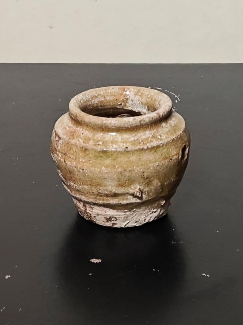 極小古瀬戸蓋付き小壺 室町時代〜桃山 古瀬戸 古美濃 古美術 六古窯 古