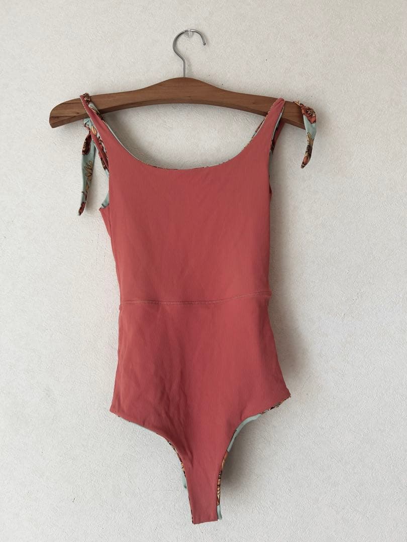 tatsutoan　nordic drifter ワンピースビキニ