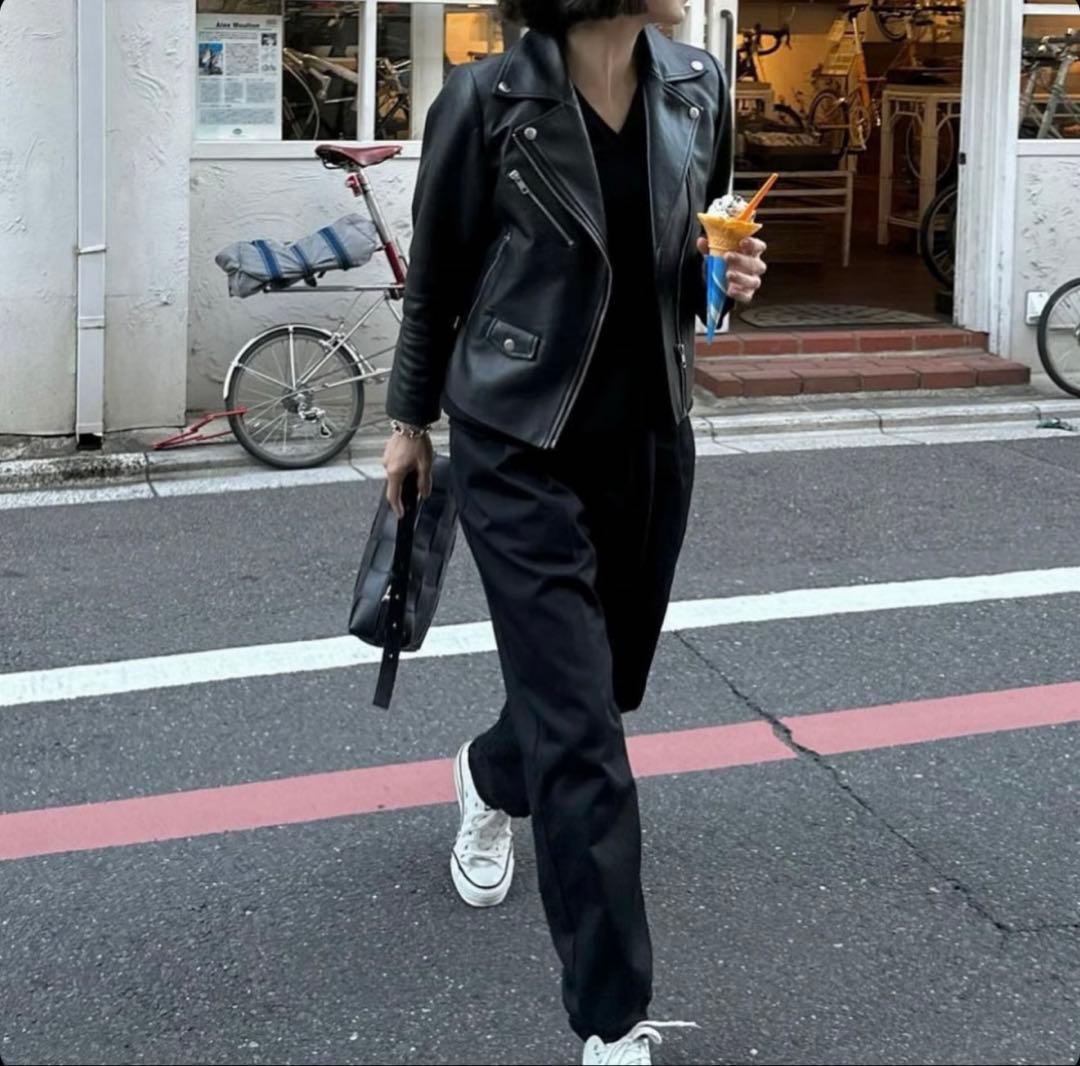 【むぎりんさん専用】ok.soondickies tapered チノパン ok.soon×dickies 2tuck tapered chino pants (blac