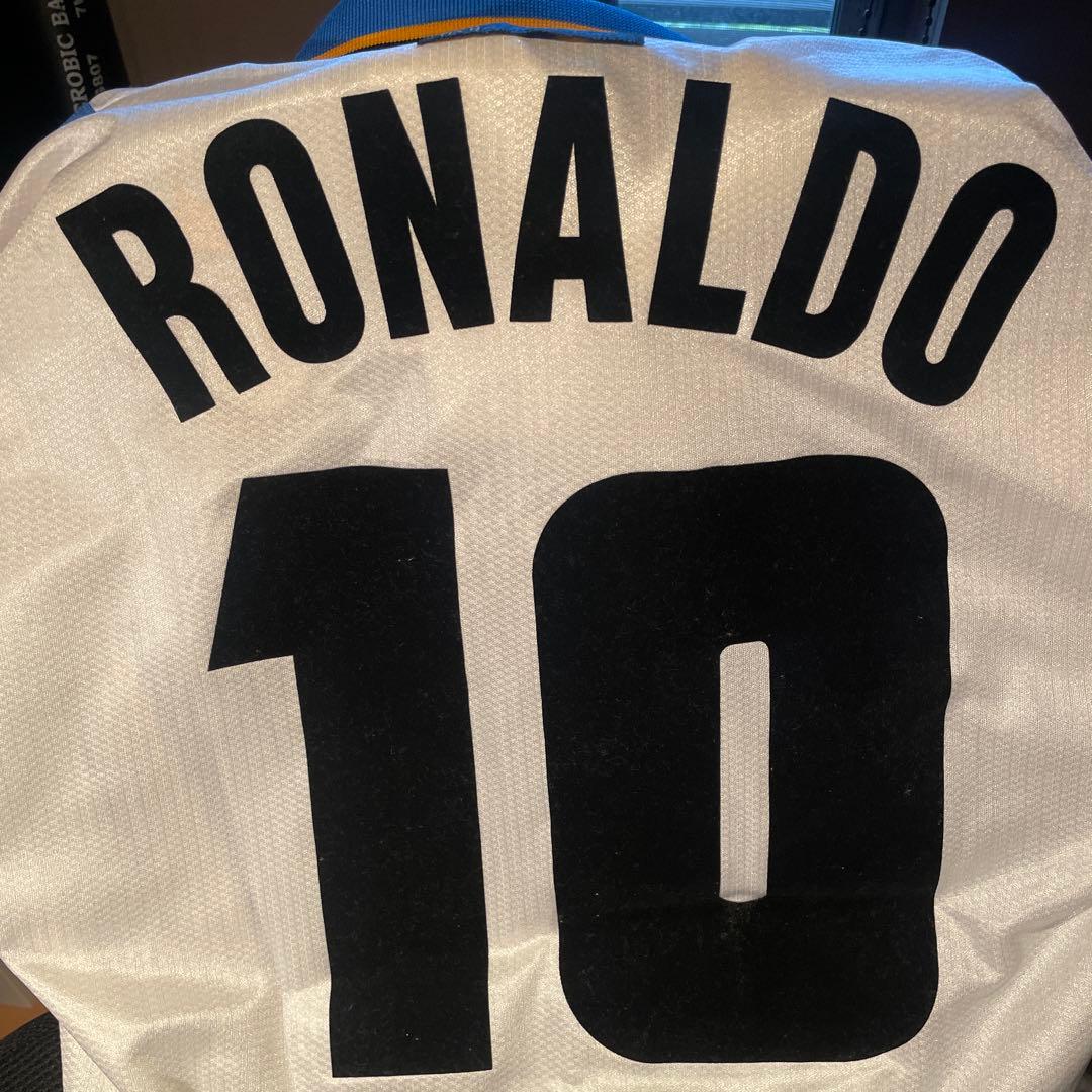 インテル RONALDO 背番号10 ユニフォームシャツ UMBRO - メルカリ