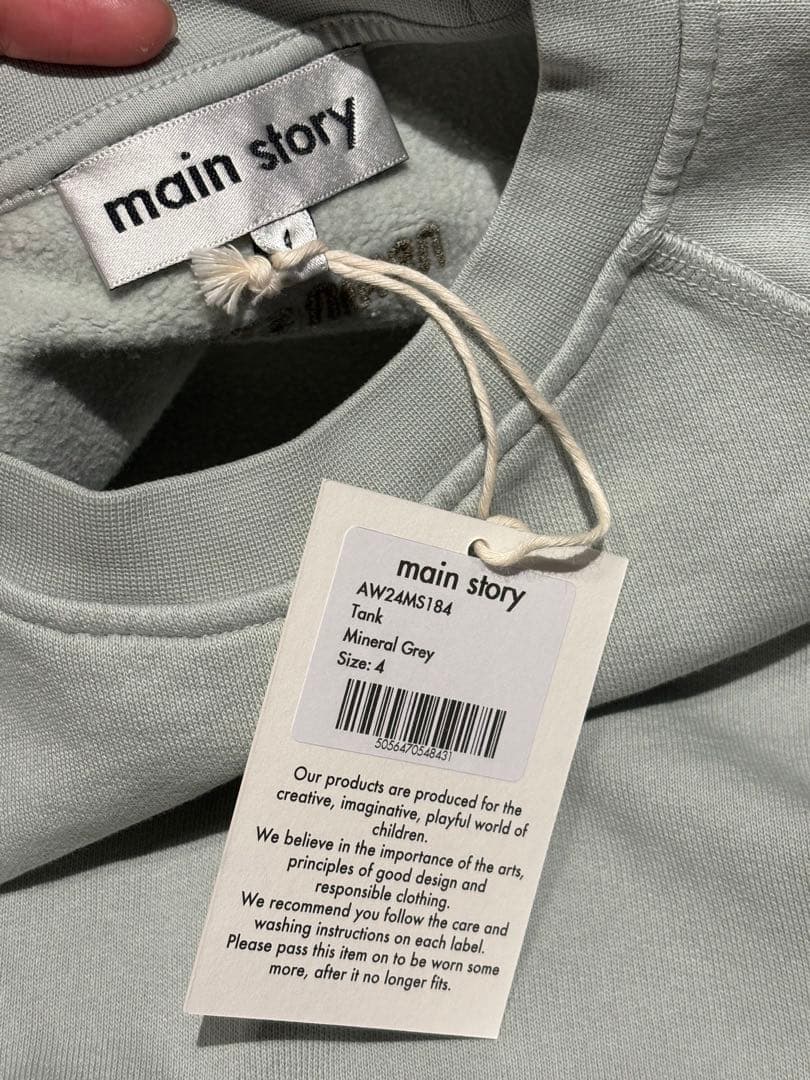 トップス mainstory