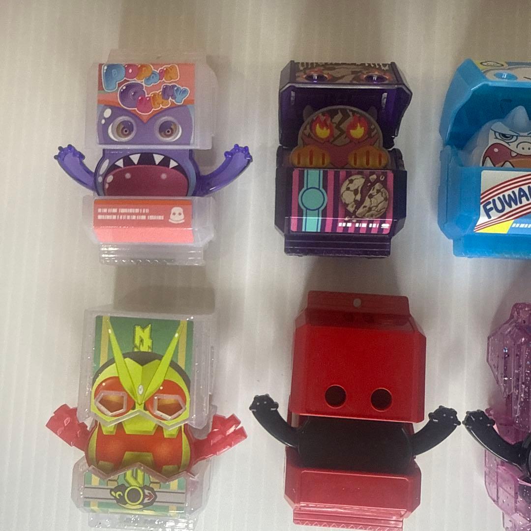 仮面ライダーガヴ DX変身ベルトガヴ & DX変身銃ベイクマグナム