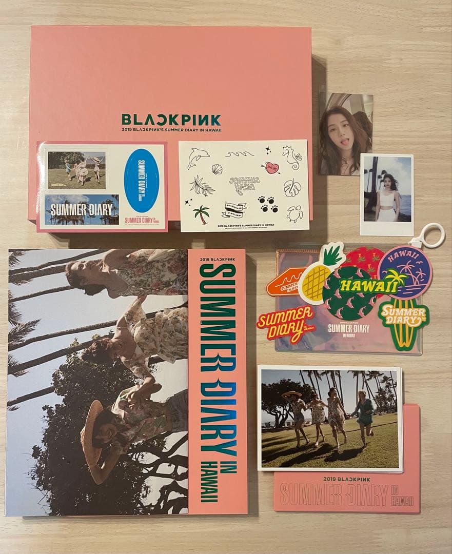 K-POP・アジア 2019 BLACKPINK'S SUMMER DIARY IN HAWAII BLACKPINK - 2019 BLACKPINK'S SUMMER DIARY IN HAWAII DVD+Book+Card