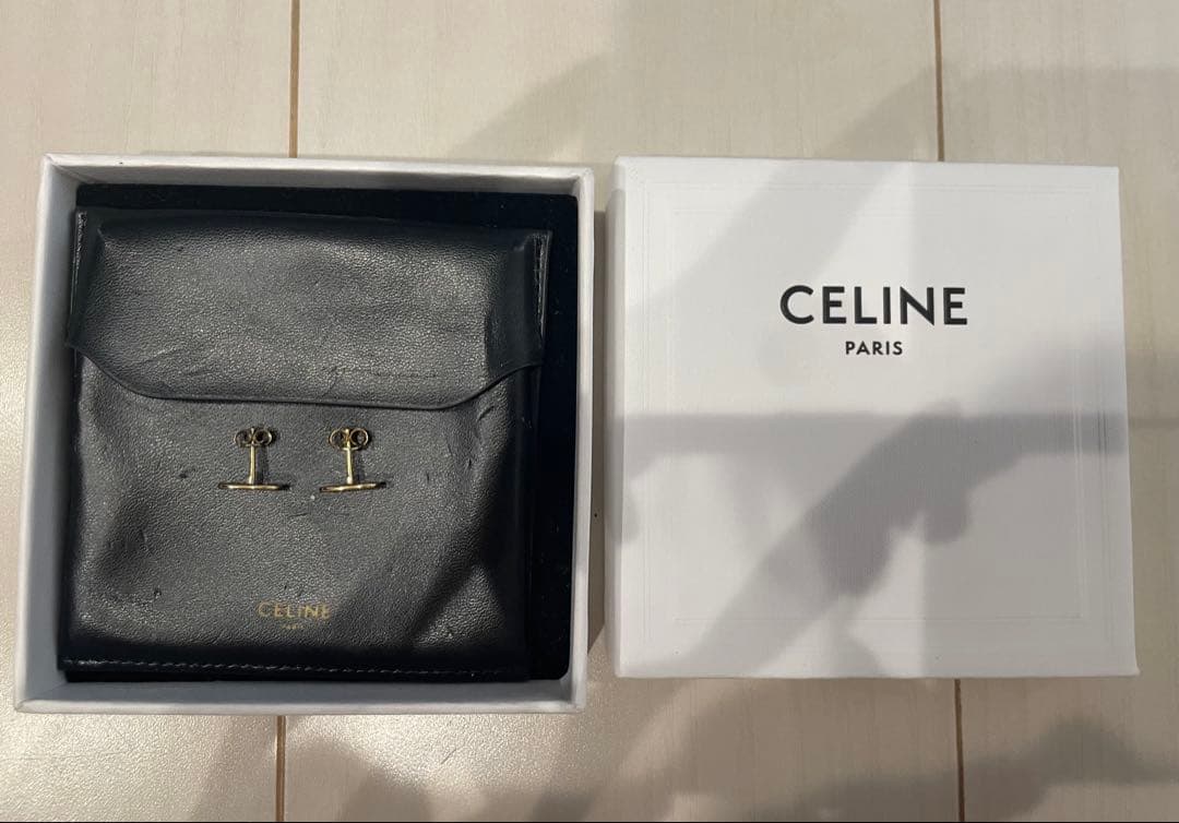 CELINE セリーヌ トリオンフ ピアス 楽天市場】CELINE セリーヌ Triomphe Mobile Earrings トリオンフ