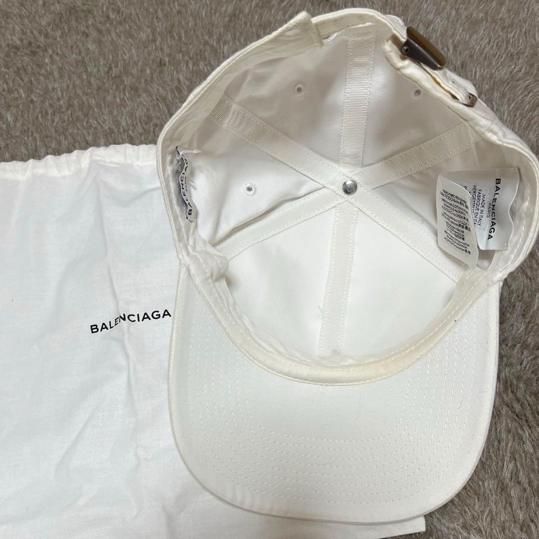 BALENCIAGA ホワイト ベースボールキャップ 収納袋付き