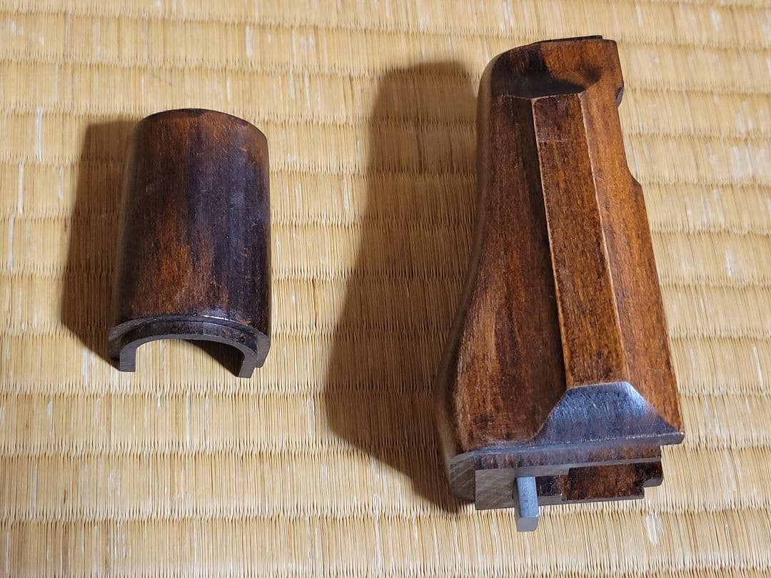 珍品？ 東京マルイ AK47 βスペツナズ用 木製ストックセット - メルカリ