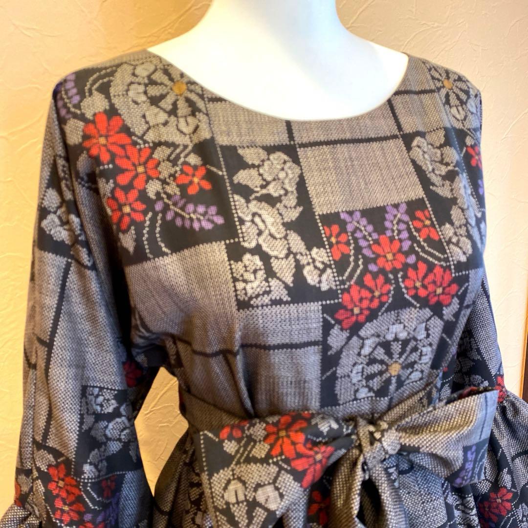 着物リメイク 大島紬ファッション フリル袖のギャザーワンピース