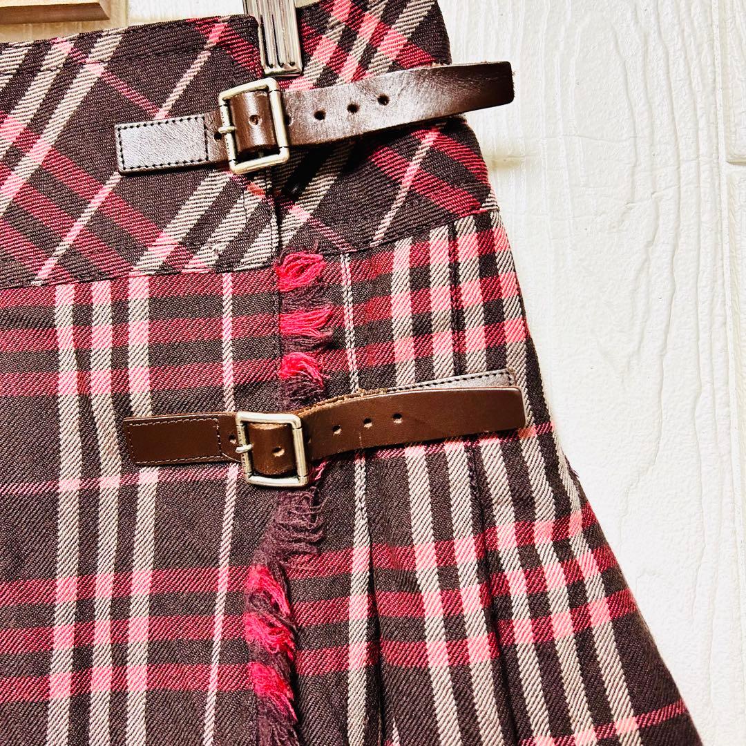 バーバリーブルーレーベル ベルト付 ノバチェック プリーツラップ